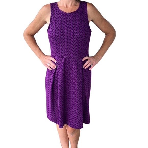 41 HAWTHORN | Jace Abstract Chevron Print Dress Purple/Black M - Picture 2 of 7